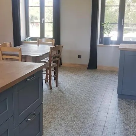 Accommodatie bij particulieren Chambre Spacieuse Avec Vue Sur Clocher Verchin